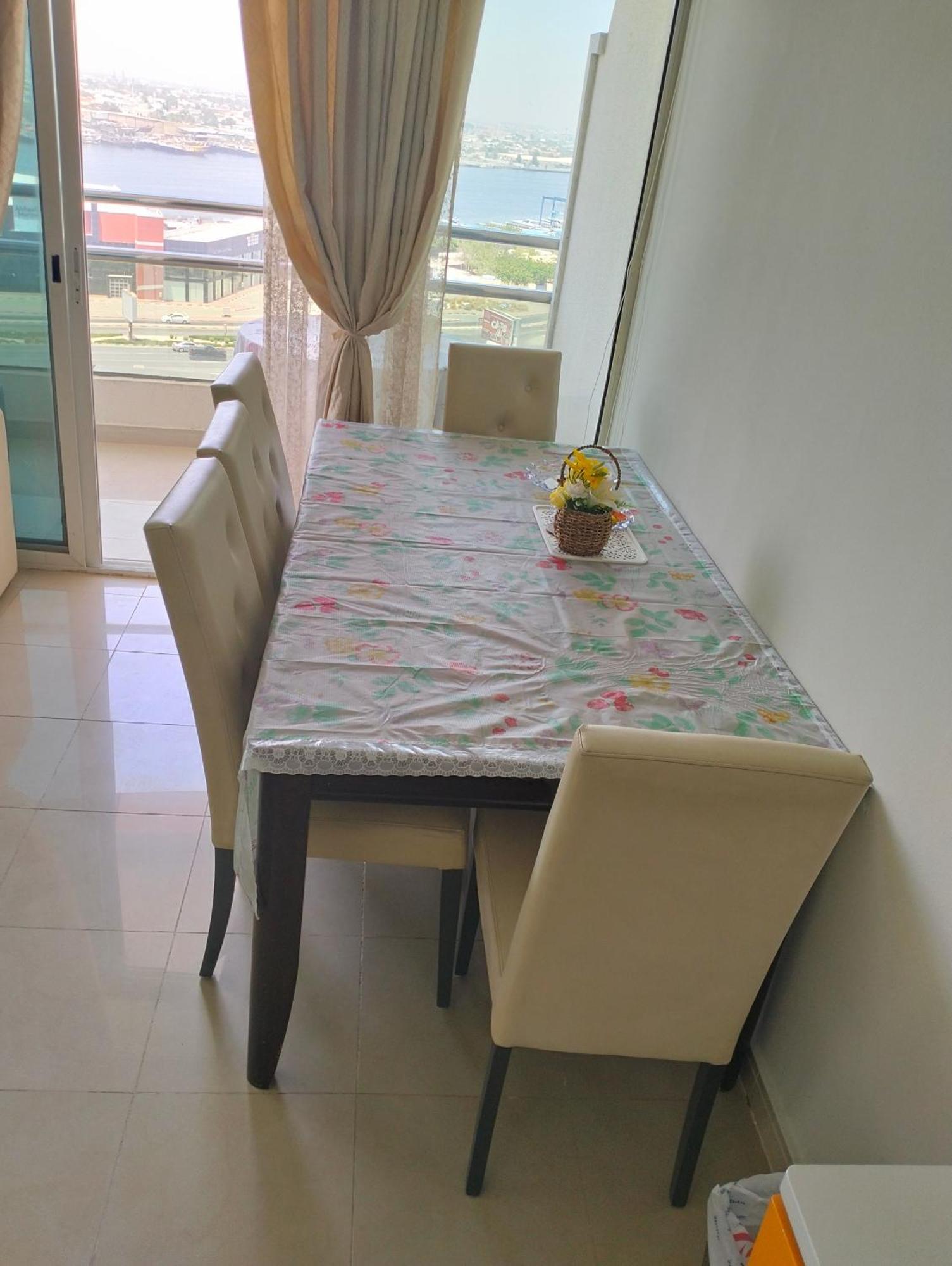 Apartment Sea View Luxury Flat 2bhk ,ajman *