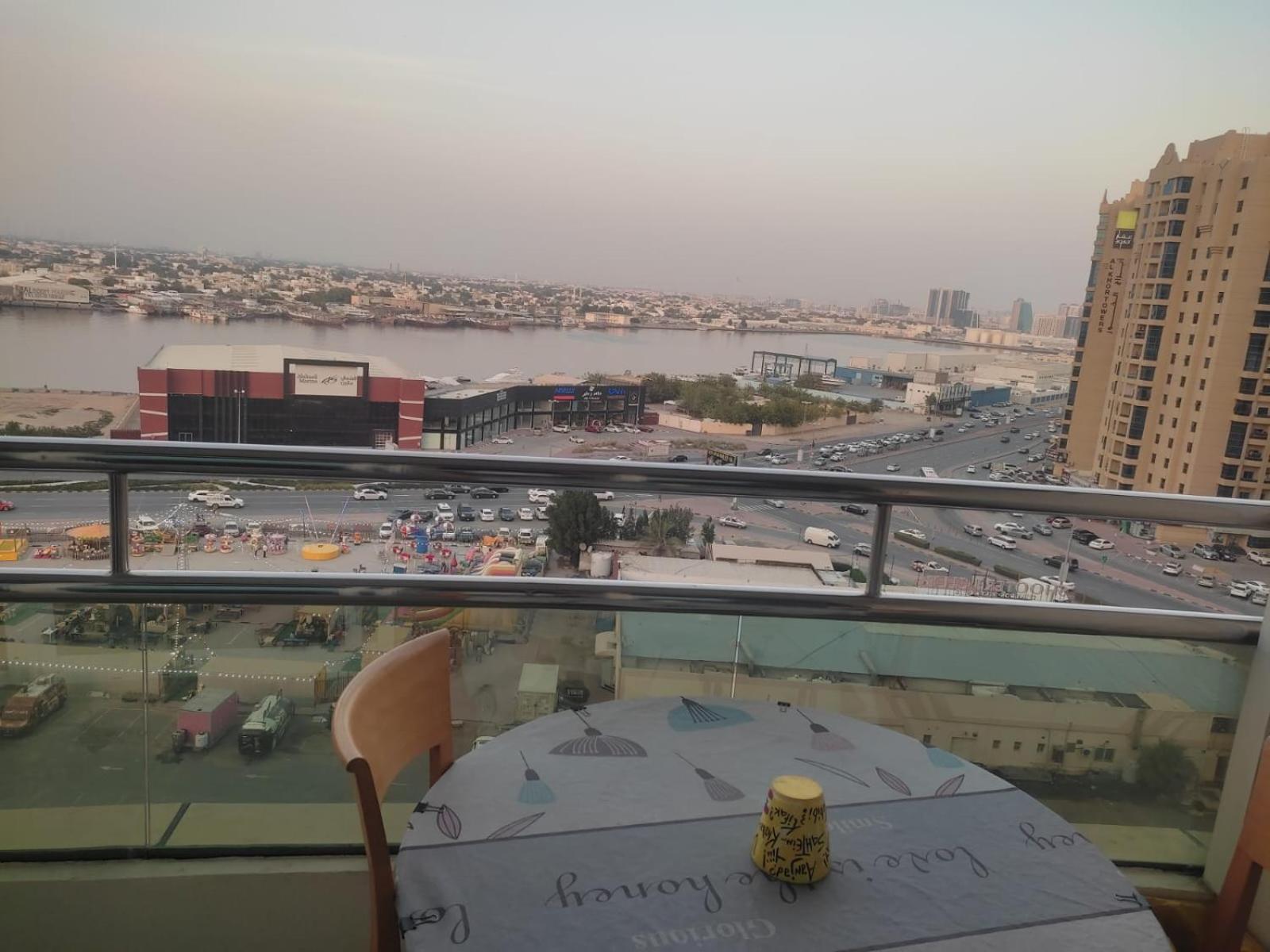 Apartment Sea View Luxury Flat 2bhk ,ajman